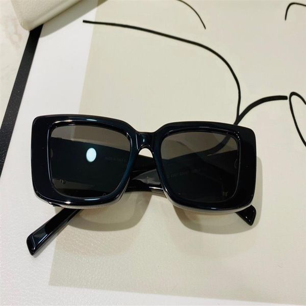 4382 new fashion women's sunglasses charming round frame simple -selling style uv400 protection eyewea2803, White;black
4382 new fashion women's sunglasses charming round frame simple -selling style uv400 protection eyewea2803, White;black
