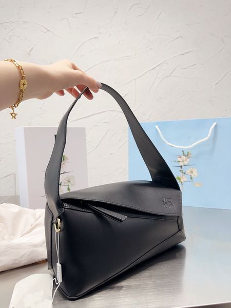 puzzles bag designer loeweee genuine leather geometric shoulder bag luxury women's handbag crossbodys fashion collar letter wallet puzz
puzzles bag designer loeweee genuine leather geometric shoulder bag luxury women's handbag crossbodys fashion collar letter wallet puzz