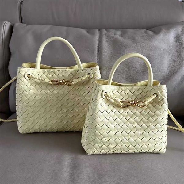 b designer bags for ladies bag andiamo totes bot evening bags 2023 vent s leather women's woven cowhide handbag large capacity shoulder
b designer bags for ladies bag andiamo totes bot evening bags 2023 vent s leather women's woven cowhide handbag large capacity shoulder
