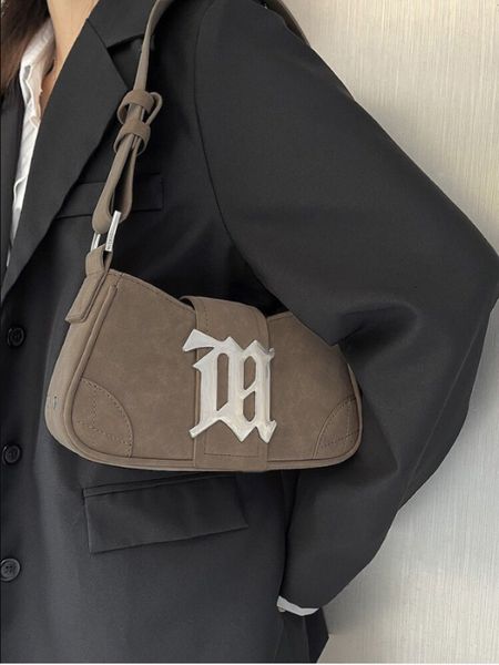 evening bags y2k for women luxury designer brand handbags and purses pu nubuck sheet metal decoration woman small shoulder bag 230817
evening bags y2k for women luxury designer brand handbags and purses pu nubuck sheet metal decoration woman small shoulder bag 230817