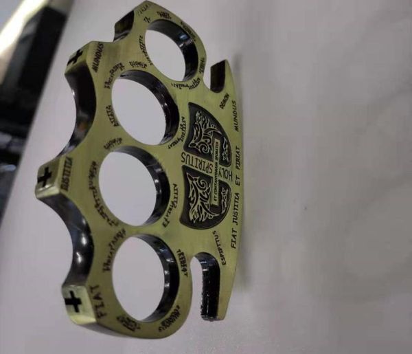 high hardness hell detective constantine brass knuckle outdoor edc tools knuckles duster buckle break window selfdefense tool 5789912871
high hardness hell detective constantine brass knuckle outdoor edc tools knuckles duster buckle break window selfdefense tool 5789912871