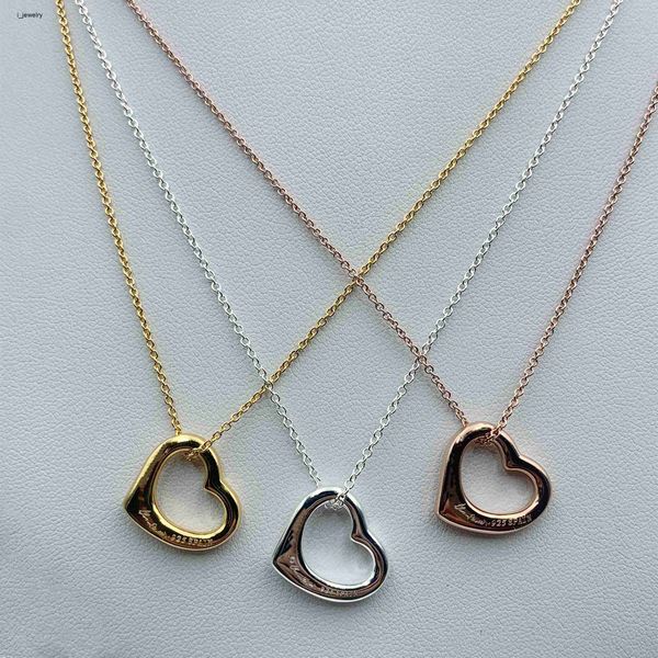 original gift box 925 silver classic lover pendant necklace double-hearts pendant women's fashion jewelry designer 1 1 return t luxury
original gift box 925 silver classic lover pendant necklace double-hearts pendant women's fashion jewelry designer 1 1 return t luxury