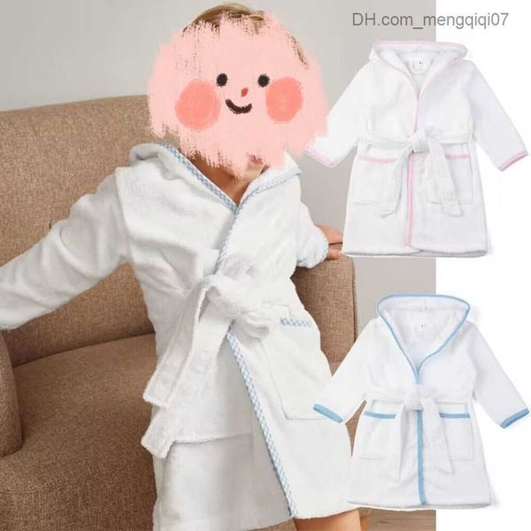 pajamas children's bathrobe winter boys and girls' bathrobe warm long sleeve hooded children's solid color baby bathrobe z230, Blue;red
pajamas children's bathrobe winter boys and girls' bathrobe warm long sleeve hooded children's solid color baby bathrobe z230, Blue;red