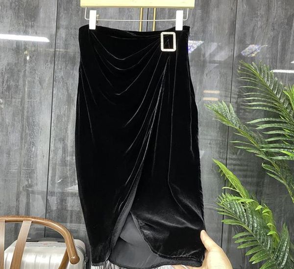 2021 autumn new women039s high waist rhine button patchwork velvet fabric luxury vent jag midi long skirt smlxlxxl3971248, Black
2021 autumn new women039s high waist rhine button patchwork velvet fabric luxury vent jag midi long skirt smlxlxxl3971248, Black