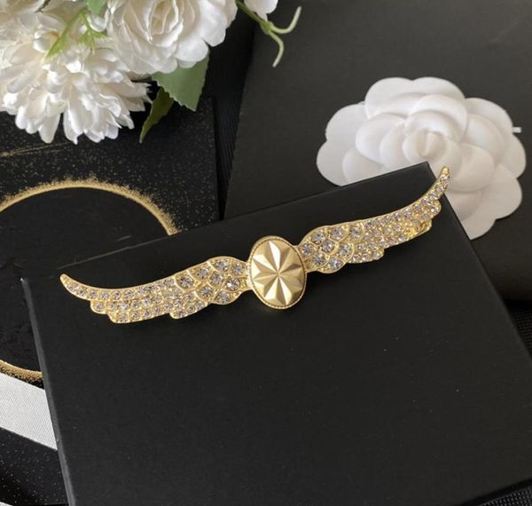 with box gold wings 104cm designers brooches diamond bling fashion pins for party birthday cloth scarf hat accessories bro8723004, Gray
with box gold wings 104cm designers brooches diamond bling fashion pins for party birthday cloth scarf hat accessories bro8723004, Gray