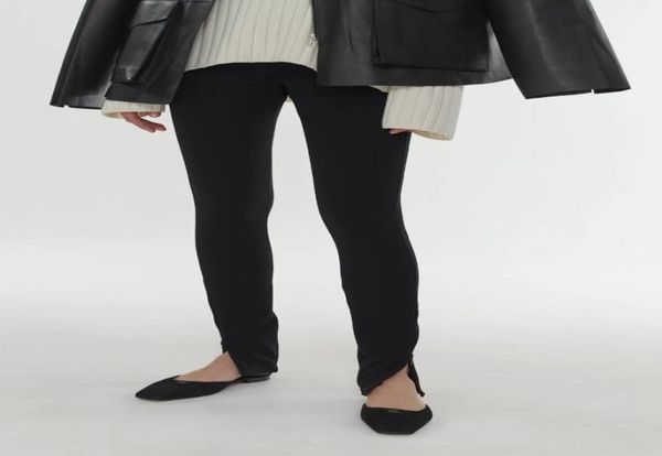toteme women legging pants cork skinny viscose black color zipper decoration elastic anklelength high street1385891, Black;white
toteme women legging pants cork skinny viscose black color zipper decoration elastic anklelength high street1385891, Black;white
