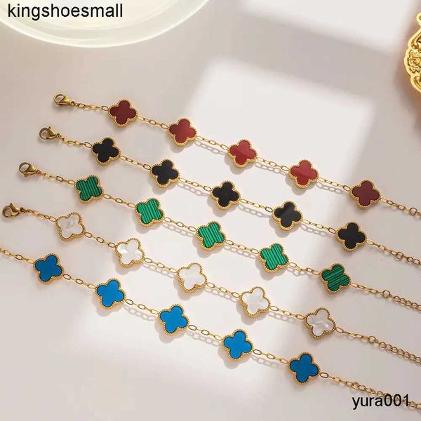 fashion jewelry designer bracelet new four-leaf clover women's bracelet simple multi-flower fritillary lucky clover bracelet girl gift, Golden;silver
fashion jewelry designer bracelet new four-leaf clover women's bracelet simple multi-flower fritillary lucky clover bracelet girl gift, Golden;silver