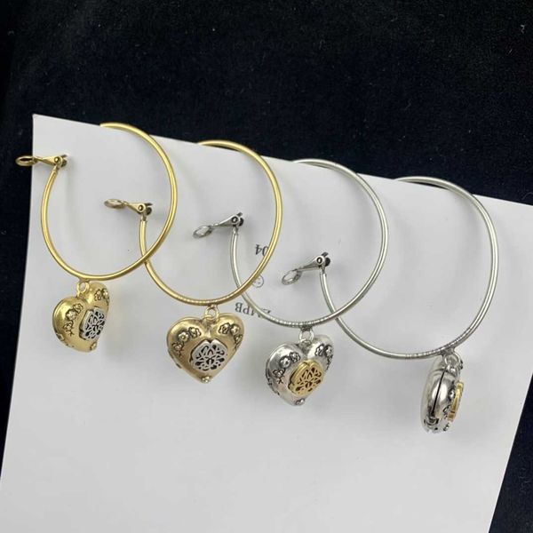 fashion designer alexander queen shaped circle big earrings for women with and personalized style love print earrings, Golden
fashion designer alexander queen shaped circle big earrings for women with and personalized style love print earrings, Golden