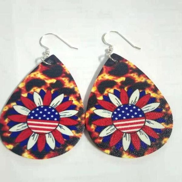 2021 new faux leather teardrop earrings fashion jewelry leopard printed for women1083578, Silver
2021 new faux leather teardrop earrings fashion jewelry leopard printed for women1083578, Silver