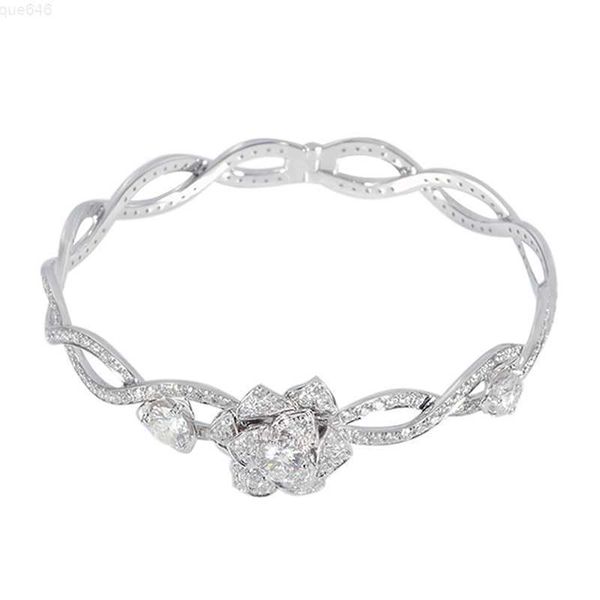 tennis bracelet moissanite diamond in 18k white colorless round 5mm moissanite flower style tennis bracelet, Silver
tennis bracelet moissanite diamond in 18k white colorless round 5mm moissanite flower style tennis bracelet, Silver