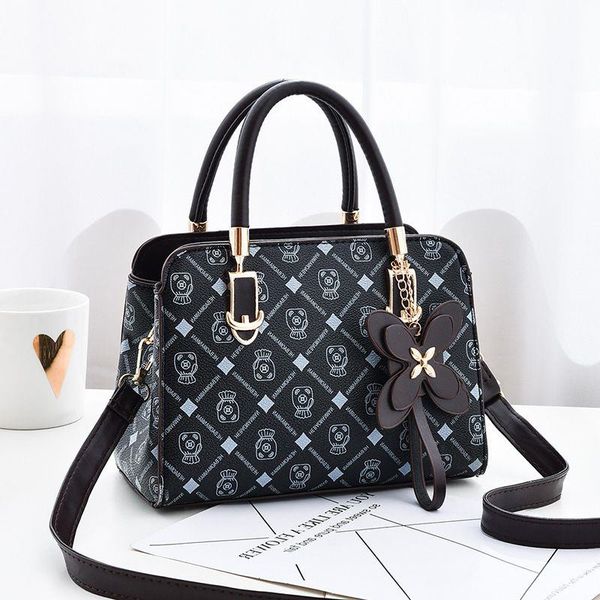 designer bags elegant sweet shoulder bag for women leather handbags fashion ladies cross body clutch flower handbag small purse cardholder s
designer bags elegant sweet shoulder bag for women leather handbags fashion ladies cross body clutch flower handbag small purse cardholder s