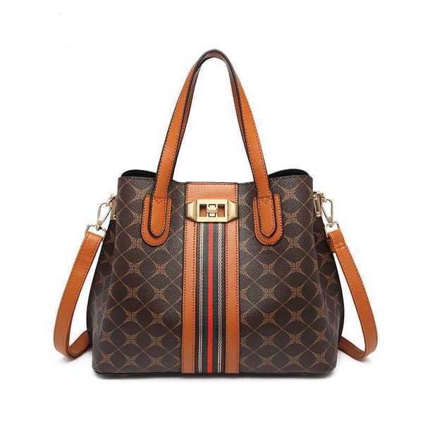 shoulder bags women fashion women's bags new atmosphere middle-aged mother messenger bag handbag large
shoulder bags women fashion women's bags new atmosphere middle-aged mother messenger bag handbag large