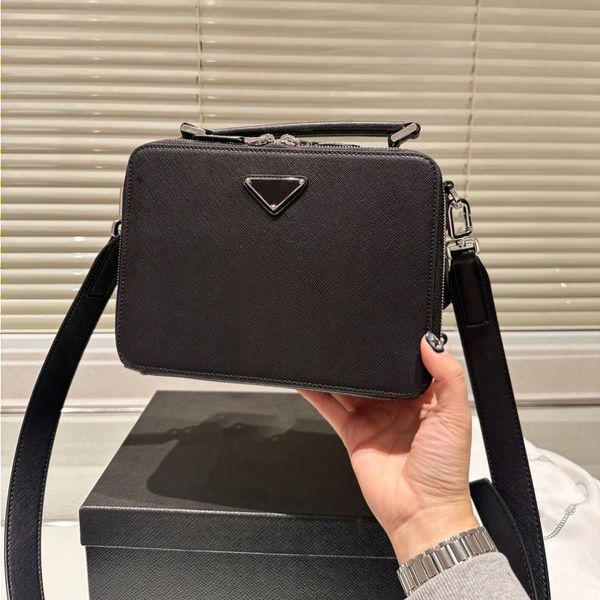 designer bag cross body bag luxury fashion shoulder bag camera bags 5a quality good match multifunctional simplicity nice gift for women
designer bag cross body bag luxury fashion shoulder bag camera bags 5a quality good match multifunctional simplicity nice gift for women
