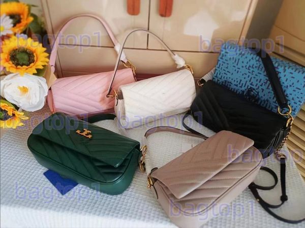 leatherwear shoulder bags fashion style designed by rs handbags cross body purse totes camera shape removable shoulder strap unique pattern
leatherwear shoulder bags fashion style designed by rs handbags cross body purse totes camera shape removable shoulder strap unique pattern