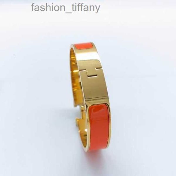 classsic designer bracelet bangle letter gold bangle bracelets jewelry woman bangle stainless steel man 18 color gold buckle 17/19 size for, Black
classsic designer bracelet bangle letter gold bangle bracelets jewelry woman bangle stainless steel man 18 color gold buckle 17/19 size for, Black