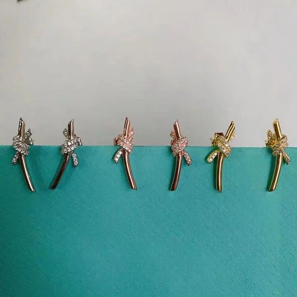 t family earrings, women with diamond studded knots, fashionable temperament, high-end trendy women, niche pure silver earrings, earrings, t
t family earrings, women with diamond studded knots, fashionable temperament, high-end trendy women, niche pure silver earrings, earrings, t