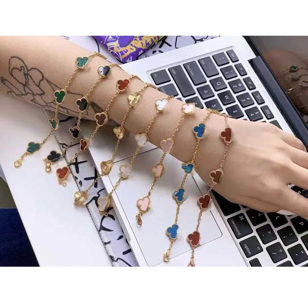 luxury clover four designer fashion charm bracelets for girls women 18k gold silver brand wedding party jewelry, Golden;silver
luxury clover four designer fashion charm bracelets for girls women 18k gold silver brand wedding party jewelry, Golden;silver