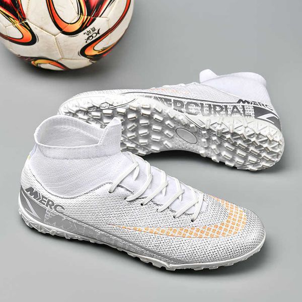 new men ultralight soccer shoes ankle boots highquality tf/fg training football professional match goalkeeper grassland 230814
new men ultralight soccer shoes ankle boots highquality tf/fg training football professional match goalkeeper grassland 230814