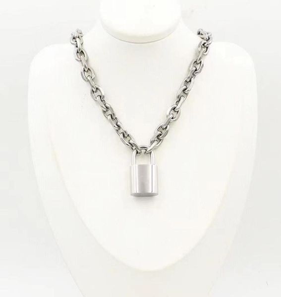 2021 luxury designer necklace jewelry gold necklaces for women trendy titanium steel love lock head mens fashion thick chain no al3583591, Silver
2021 luxury designer necklace jewelry gold necklaces for women trendy titanium steel love lock head mens fashion thick chain no al3583591, Silver