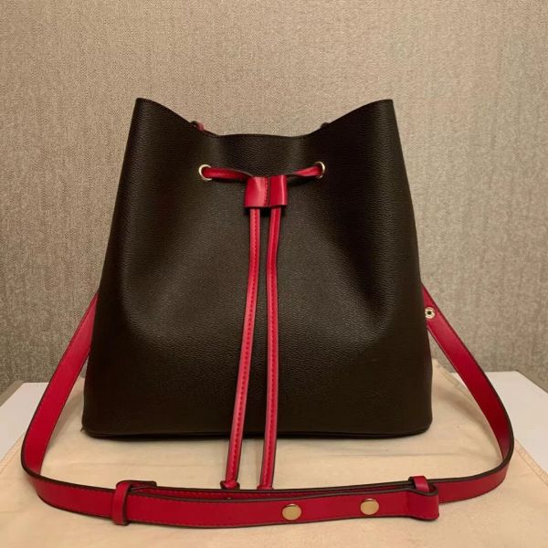 designer bag handbags vintage bucket bags crossbody shoulder bag wallet classic letter genuine leather drawstring handbag purse backpack sho
designer bag handbags vintage bucket bags crossbody shoulder bag wallet classic letter genuine leather drawstring handbag purse backpack sho
