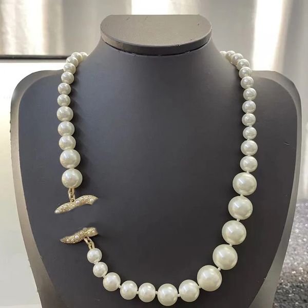 14 style fashion women luxury designer necklace choker pendant chain crystal 18k gold plated brass copper c-letter necklaces statement jewel, Silver
14 style fashion women luxury designer necklace choker pendant chain crystal 18k gold plated brass copper c-letter necklaces statement jewel, Silver