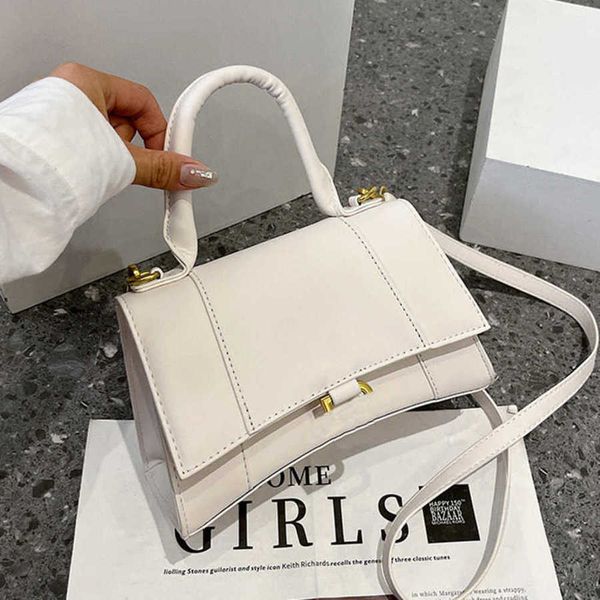 women's classic luxury hourglass bag female mini handbags letter b brand designer totes evening bags women man casual backpack small sq
women's classic luxury hourglass bag female mini handbags letter b brand designer totes evening bags women man casual backpack small sq