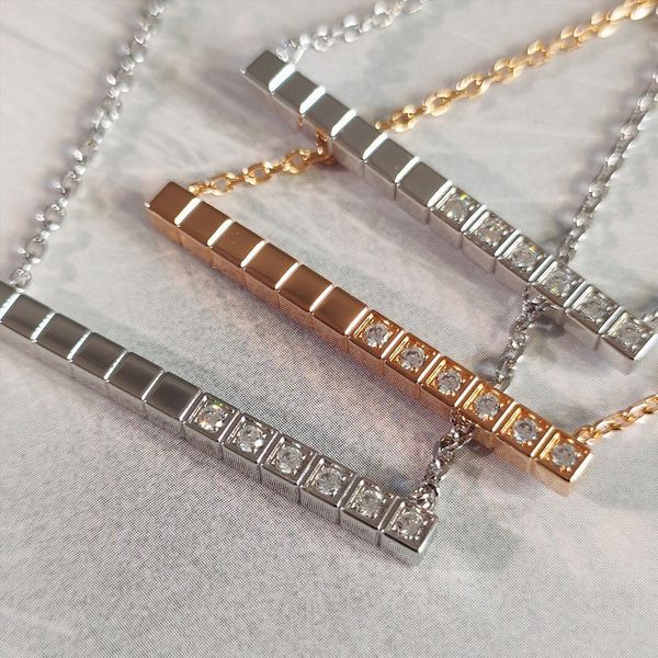 designer necklace pendant necklace fashion jewelry ice block shaped 18k rose gold silver diamond necklaces luxury jewelrys for women mens bi
designer necklace pendant necklace fashion jewelry ice block shaped 18k rose gold silver diamond necklaces luxury jewelrys for women mens bi
