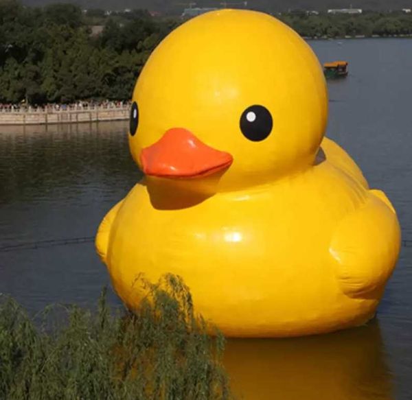 Image of Lovely cute Airtight yellow inflatable buoy duck giant PVC rubber ducks for Advertising showing