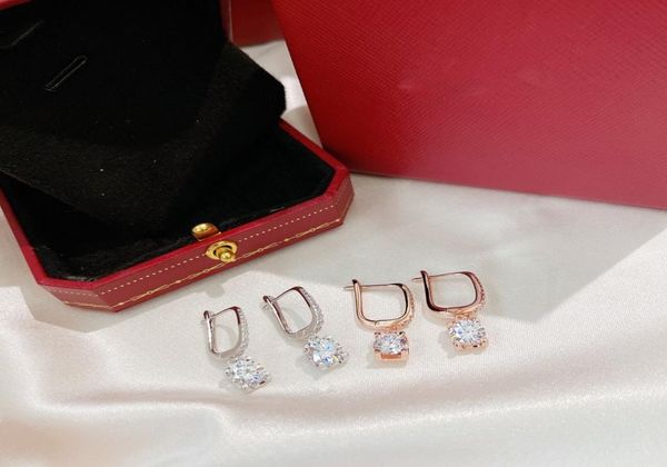 luxury designer dangle earrings sterling silver eight claws round crystal zircon charm drop earrings for women with box weddin4162209
luxury designer dangle earrings sterling silver eight claws round crystal zircon charm drop earrings for women with box weddin4162209