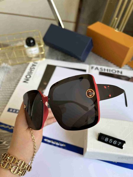 2023 designer luis vitons sunglasses fourleaf female street p modern large frame slim fashion decorative female louiseitys, White;black
2023 designer luis vitons sunglasses fourleaf female street p modern large frame slim fashion decorative female louiseitys, White;black
