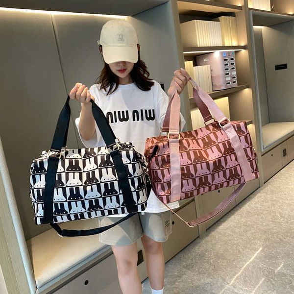 new portable travel bag with large capacity dry wet separation exercise and fitness bag lightweight short distance travel storage luggage ba
new portable travel bag with large capacity dry wet separation exercise and fitness bag lightweight short distance travel storage luggage ba