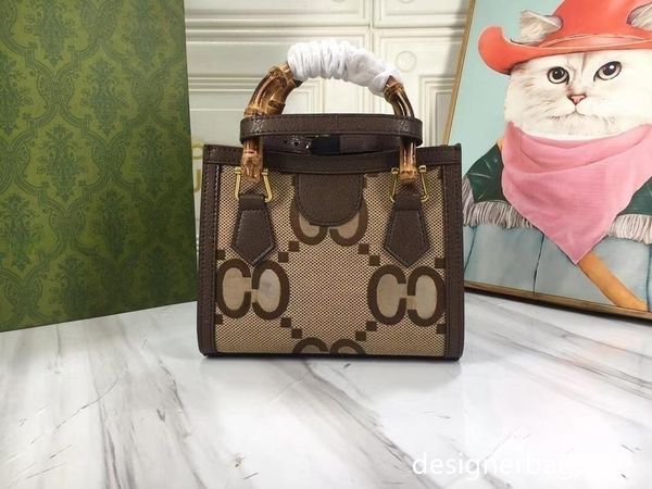 designer tote bag bamboo bag luxurys handbags tote bag genuine leather handbag shoulder bag crossbody designer bags handbag womens men cross
designer tote bag bamboo bag luxurys handbags tote bag genuine leather handbag shoulder bag crossbody designer bags handbag womens men cross