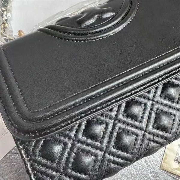 50% off designer bag 2024 early launch fashion embossed chain small square new crossbody black diamond checker women's{category}
50% off designer bag 2024 early launch fashion embossed chain small square new crossbody black diamond checker women's{category}