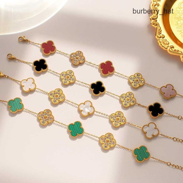 bracelet designer clover bracelet styles classic 4/four leaf clover charm bracelets bangle chain 18k gold agate shell women wedding gift, Golden;silver
bracelet designer clover bracelet styles classic 4/four leaf clover charm bracelets bangle chain 18k gold agate shell women wedding gift, Golden;silver