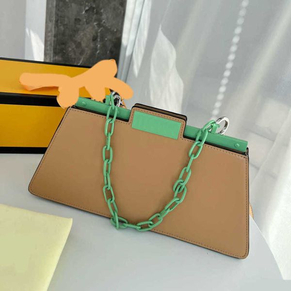 chic fd clip designer bag women acrylic chain shoulder bags designer handbags fashion crossbody bags purses cross body 230715
chic fd clip designer bag women acrylic chain shoulder bags designer handbags fashion crossbody bags purses cross body 230715