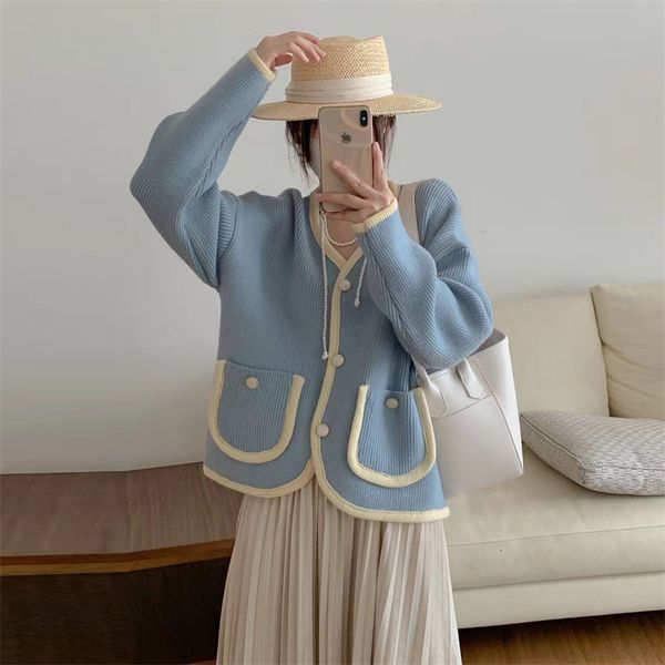 womens knits tees milk blue sweater coat soft glutinous short autumn and winter clothing outer match knitted cardigan 230818, White
womens knits tees milk blue sweater coat soft glutinous short autumn and winter clothing outer match knitted cardigan 230818, White