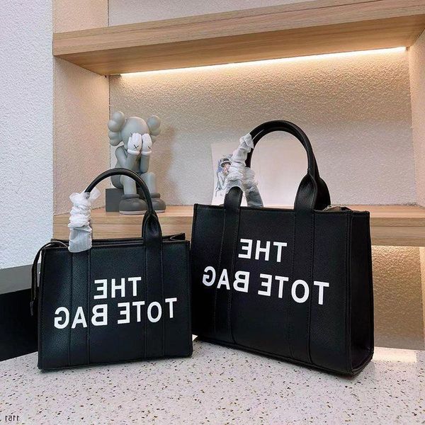 jacobss traveler tote bag designer the tote handbag leather medium luxury handbags bag woman shoulder purse crossbodys parties
jacobss traveler tote bag designer the tote handbag leather medium luxury handbags bag woman shoulder purse crossbodys parties