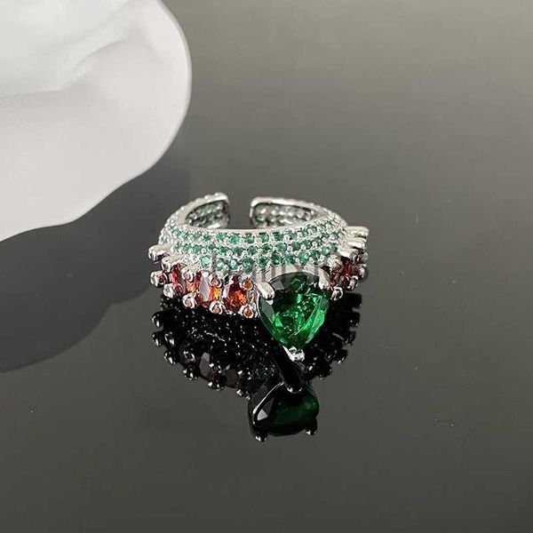 band rings fashionable temperament full of diamonds zircon light luxury personalized and high-end feeling red treasure emerald open ring fem, Silver
band rings fashionable temperament full of diamonds zircon light luxury personalized and high-end feeling red treasure emerald open ring fem, Silver
