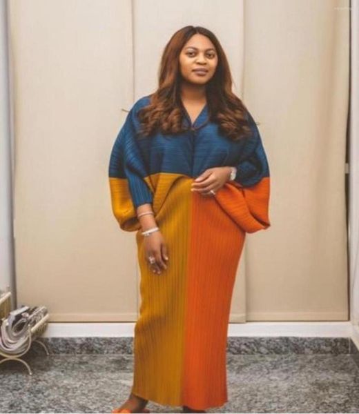 casual dresses miyake pleated lantern bat sleeve 2023 autumnwinter temperament stitching vneck fashion loose dress vestidos fies3716769, Black;gray
casual dresses miyake pleated lantern bat sleeve 2023 autumnwinter temperament stitching vneck fashion loose dress vestidos fies3716769, Black;gray