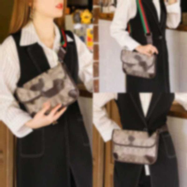 fashion classic pattern chest bag tiger head bag temperament elegant one shoulder bag mori department sweet style practical messenger bag
fashion classic pattern chest bag tiger head bag temperament elegant one shoulder bag mori department sweet style practical messenger bag