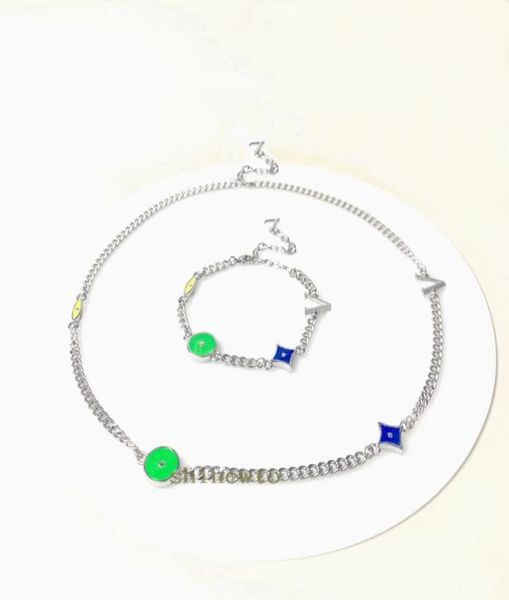 europe america fashion sunrise necklace bracelet men silvercolour hardware engraved v letter crystal glass lacquer pendant jewelr9532895, Silver
europe america fashion sunrise necklace bracelet men silvercolour hardware engraved v letter crystal glass lacquer pendant jewelr9532895, Silver