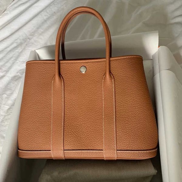garden cowhide designer party new tote women's bags bag one shoulder oblique span simple handheld big shopping bucket spr0
garden cowhide designer party new tote women's bags bag one shoulder oblique span simple handheld big shopping bucket spr0