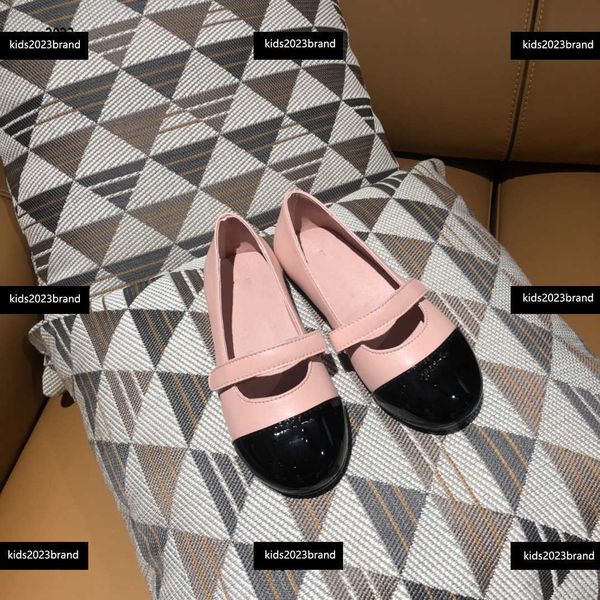 kids shoes girl flat shoes designer child sneakers athletic shoe box packaging children' round toe leather shoes size 26-35, Black;grey
kids shoes girl flat shoes designer child sneakers athletic shoe box packaging children' round toe leather shoes size 26-35, Black;grey