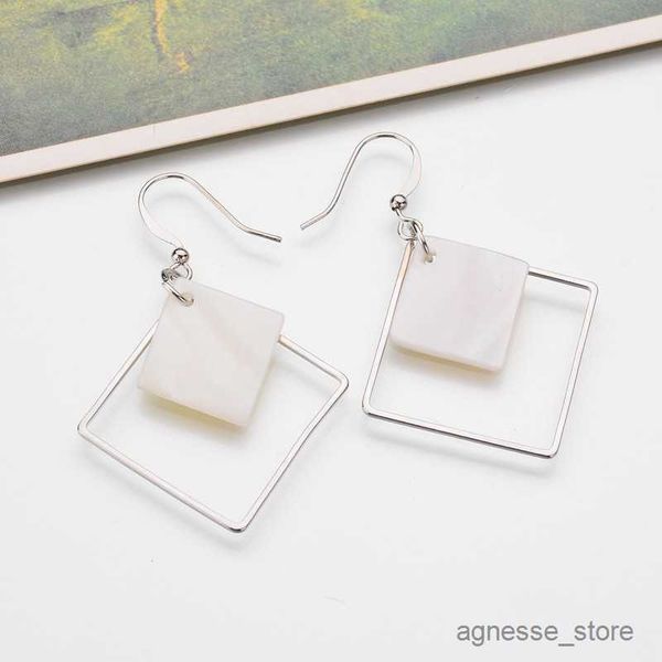 charm minimalist love square white shell earrings for women ear jewelry wedding geometric r230819, Golden
charm minimalist love square white shell earrings for women ear jewelry wedding geometric r230819, Golden