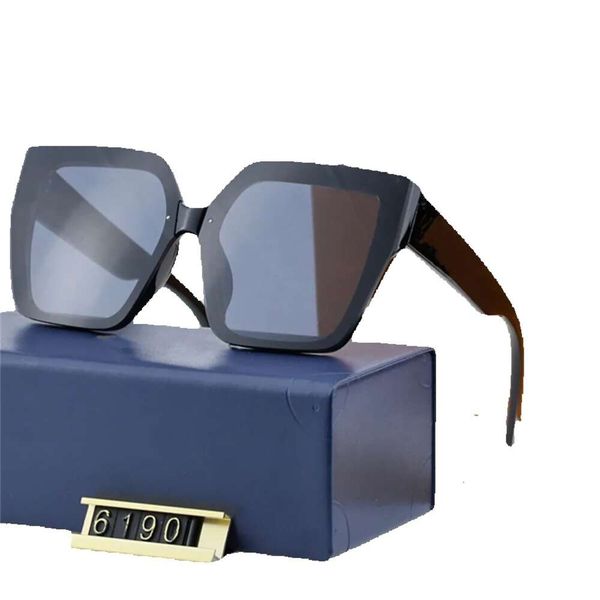 designer new sunglasses small face new eye protection sunshade sunglasses trendy middle frame, White;black
designer new sunglasses small face new eye protection sunshade sunglasses trendy middle frame, White;black