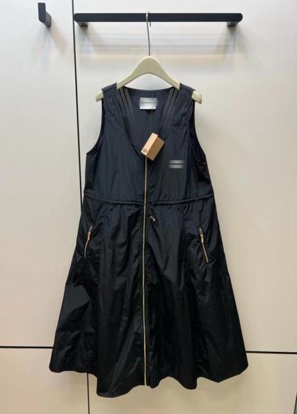 milan runway dresses 2023 spring summer scoop neck sleeveless women039s designer dress brand same style dress 030771054008, Black
milan runway dresses 2023 spring summer scoop neck sleeveless women039s designer dress brand same style dress 030771054008, Black
