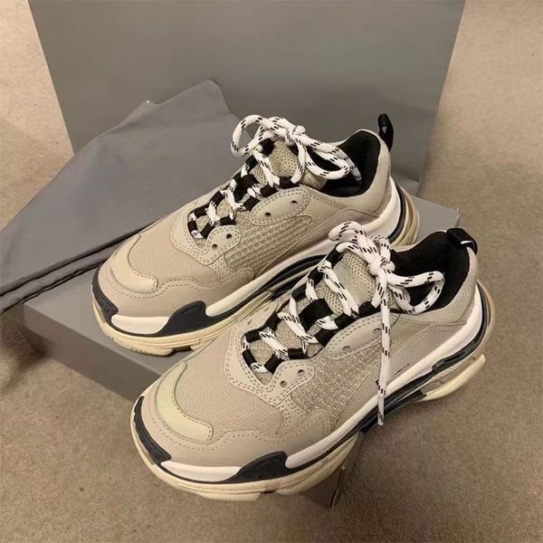 the latest crystal soled women men casual shoes dad platform designerblack white red and blue brand multi-color sneakers, Black
the latest crystal soled women men casual shoes dad platform designerblack white red and blue brand multi-color sneakers, Black