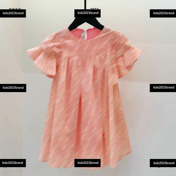 designer girl dress batwing sleeve kids skirt summer baby dress size 90-160 cm fashion letter printing girl skirt june05, Red;yellow
designer girl dress batwing sleeve kids skirt summer baby dress size 90-160 cm fashion letter printing girl skirt june05, Red;yellow