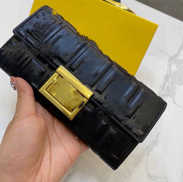 long wallets plain hand purse clutch wallets fashion letters casual banknote clip credit card holder fold hasp wallets, Red;black
long wallets plain hand purse clutch wallets fashion letters casual banknote clip credit card holder fold hasp wallets, Red;black