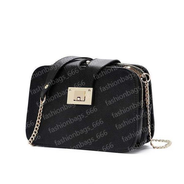 trendy shoulder bag with flap solid color leather bags for women's handbag purses with chain
trendy shoulder bag with flap solid color leather bags for women's handbag purses with chain